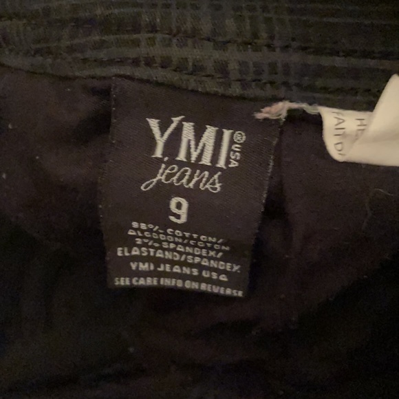 WALKING/GOLF SHORTS *PICK 2 FOR $20* - Picture 5 of 7